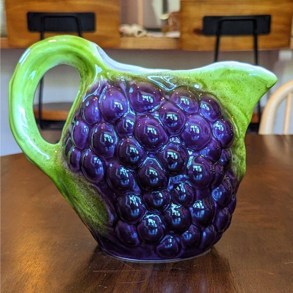 Vintage Pier 1 Majolica Grape Vine Pitcher 3D Made in Italy